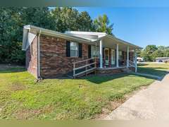 5 Duplexes on Cindy Dr