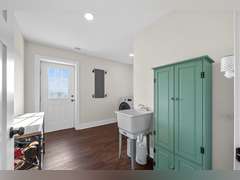 170 +/- Acres  ABSOLUTE REAL ESTATE AUCTION - 2760 Wallace Fork Rd