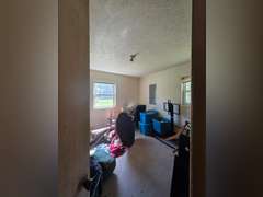 825 & 827 Independence Dr