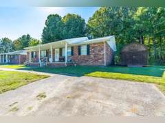 5 Duplexes on Cindy Dr