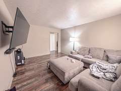 5 Duplexes on Cindy Dr