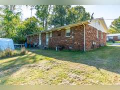 5 Duplexes on Cindy Dr