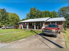 5 Duplexes on Cindy Dr