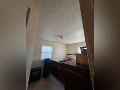 825 & 827 Independence Dr