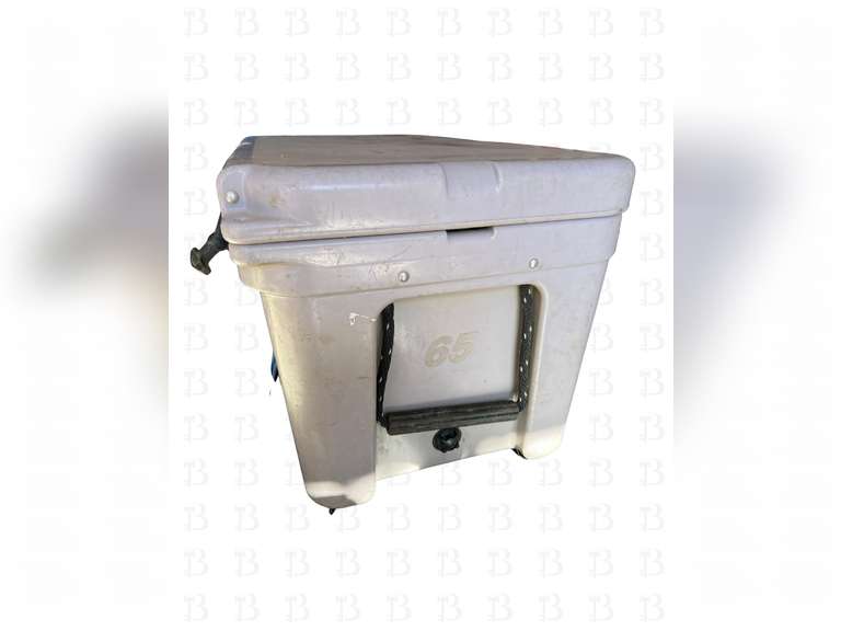 Grey Yeti 65 Hard Cooler