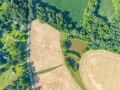 Tract 2: 2+/- Acres
