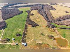 1046 E Tutt Road, Pembroke