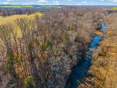 1046 E Tutt Road, Pembroke
