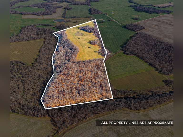 1046 E Tutt Road, Pembroke