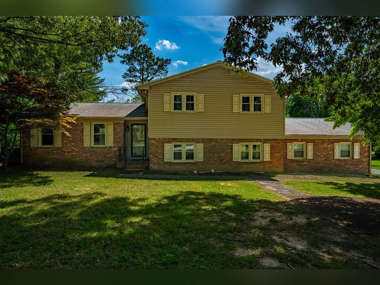 129 Country Club Ln