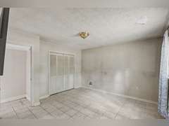 129 Country Club Ln