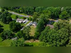 129 Country Club Ln