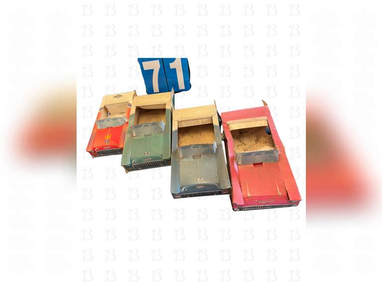 Set of 4 Paper Bel Air Decor