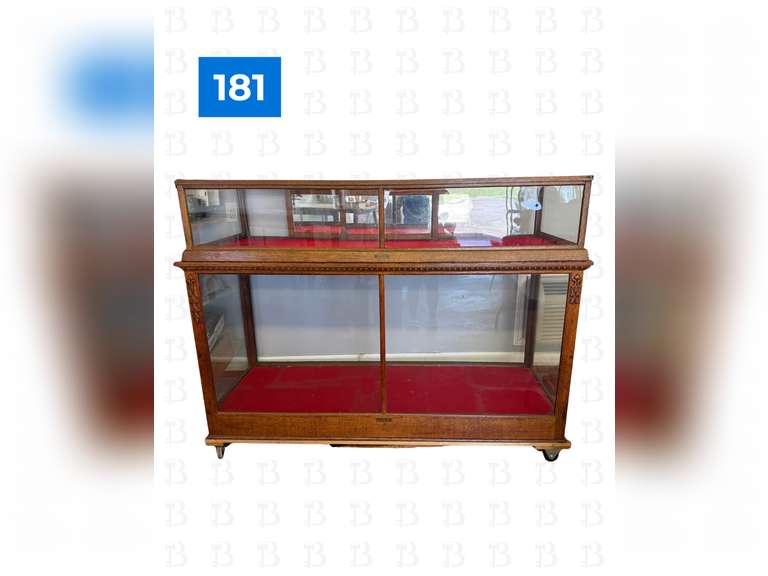 The Sun MFG Co Display Case