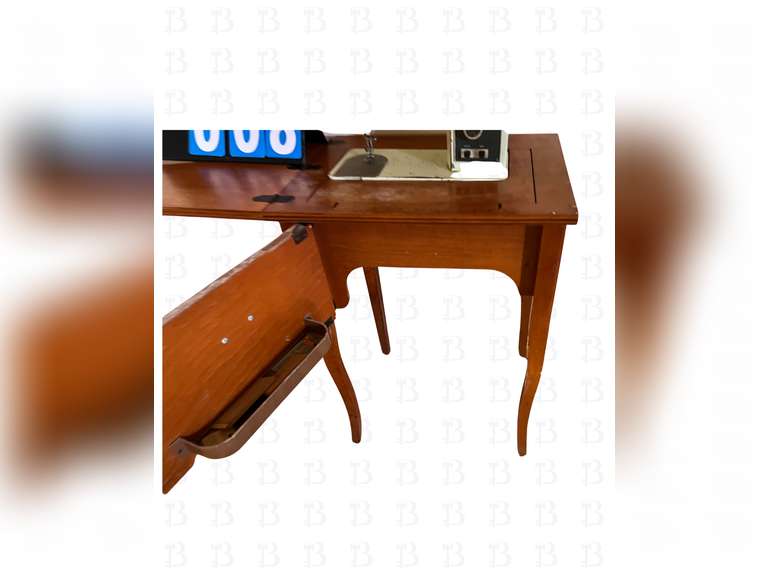 Morse model 902 sewing machine with work table.