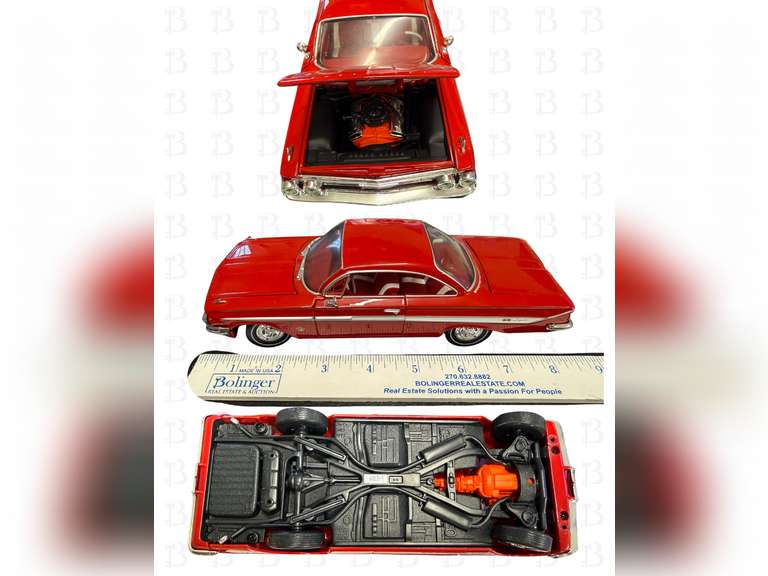 1:34 1957 Chevrolet Corvette, 1:43 1957 Chevrolet Hard Top, 1:24 Diecast 1961 Chevrolet Impala, Hall