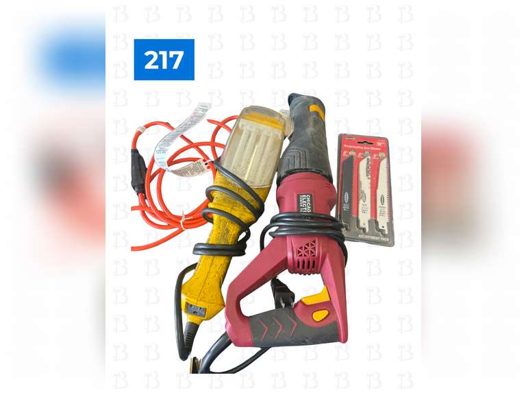 Chicago Electric Reciprocating Saw, 6" Blades, Lights, & Extension Cord
