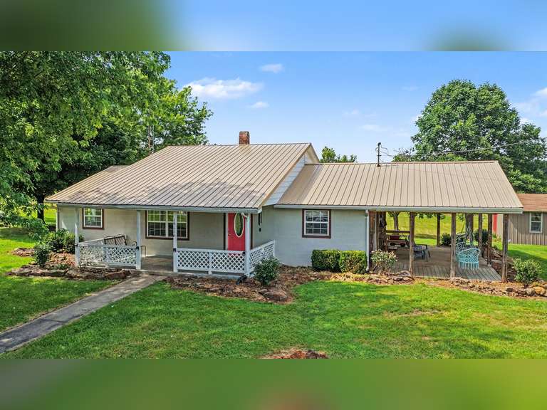 19116 Dawson Springs Rd. Dawson Springs, KY