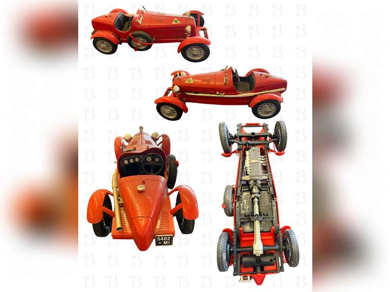 1:24 Red 1948 Arrow Chevrolet Sudan, 1:24 Jada Toys 1951 Chevrolet Fleetline, 1:24 Racing Champions 