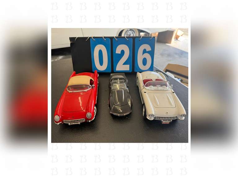 1:24 Franklin Mint 1957 Chevrolet Red Corvette, 1:24 Black Testors 1978 Corvette Stingray T-Top, 1:2