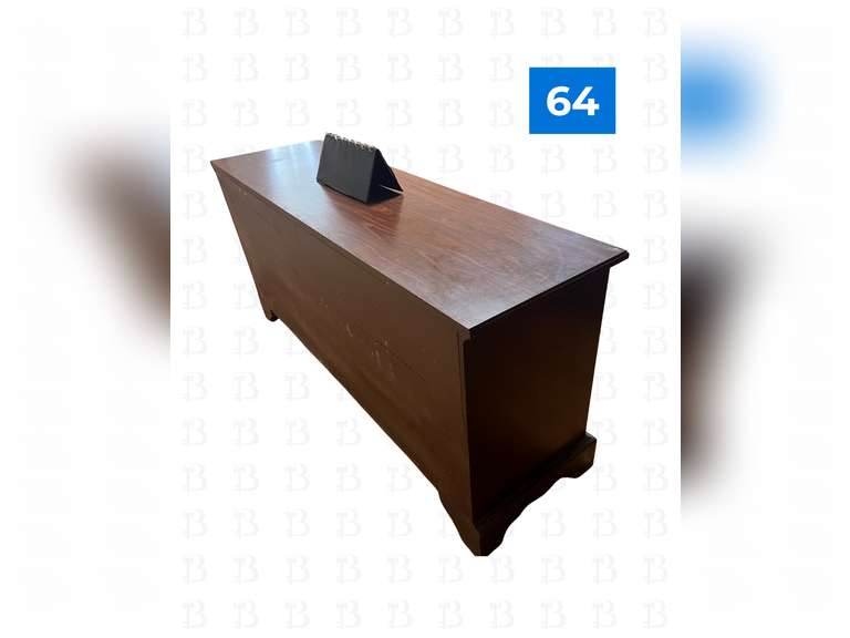 Six drawer dresser