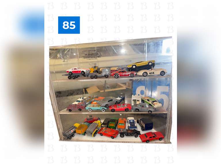 Misc Vintage Hot Wheels and Spoontiques Inc Display Case