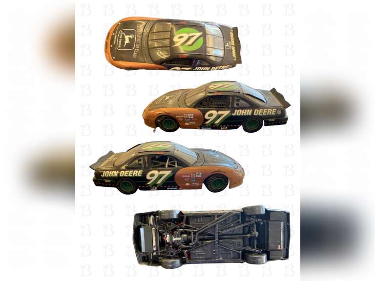 1:24 Action 2002 Monte Carlo #29 Goodwrench, 1:18 ERTL 1957 Chevrolet Fireball Roberts #22, #3 Goodw
