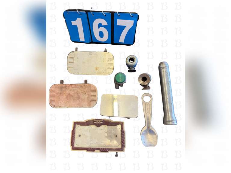 Vintage Car Parts & Accessories