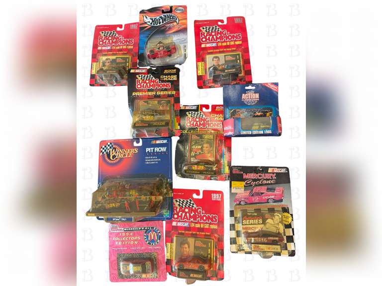 1:64 Scale Nascar Packaged Cars