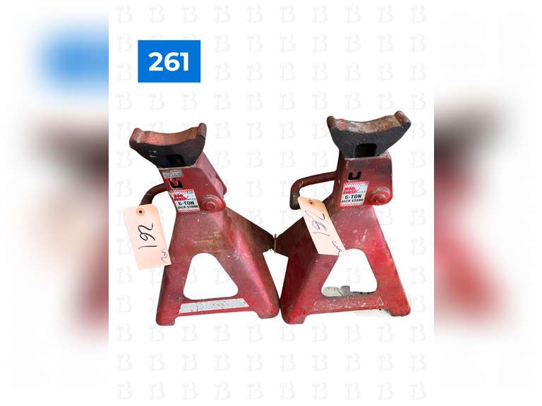 Pair of Big Red 6 Ton Jackstands