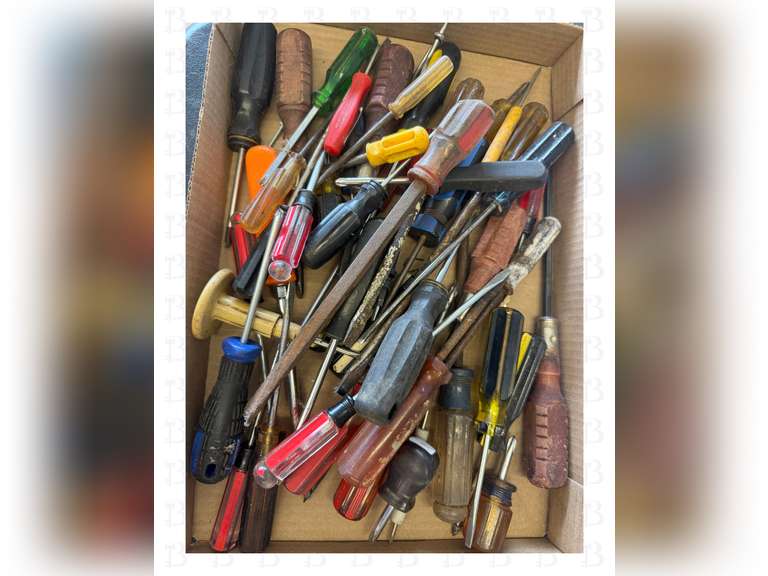 Screw Drivers