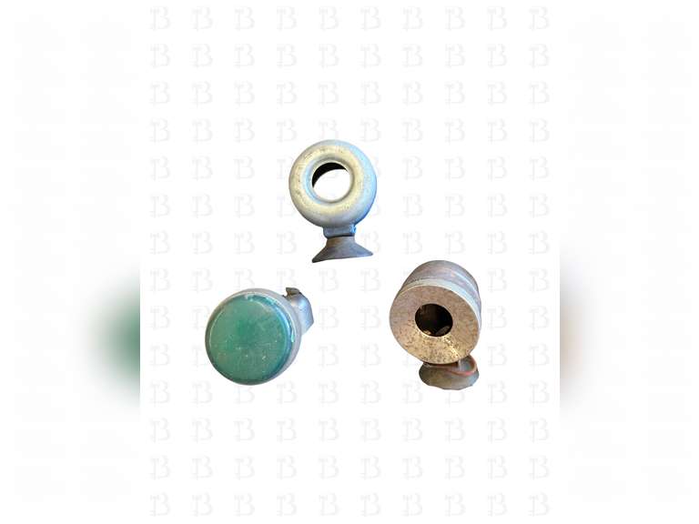Vintage Car Parts & Accessories