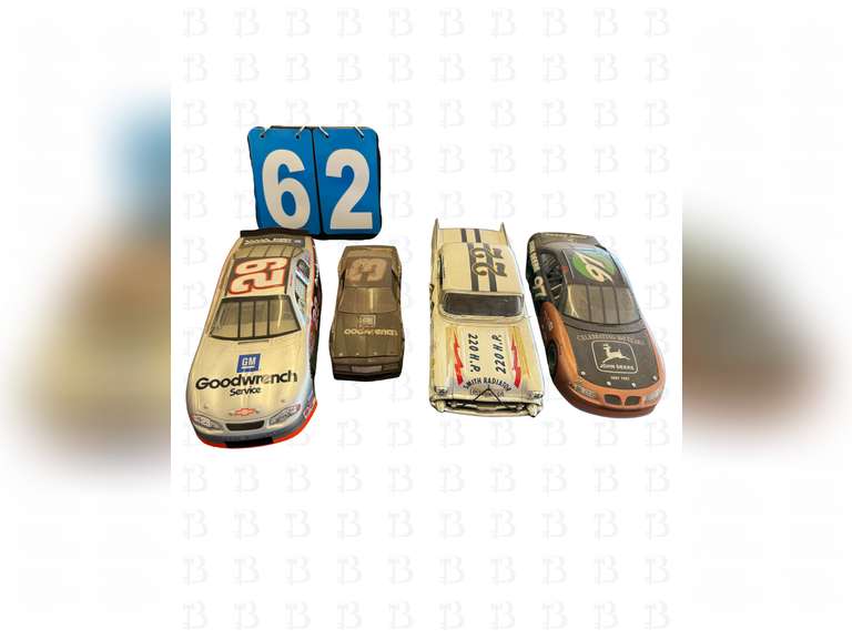 1:24 Action 2002 Monte Carlo #29 Goodwrench, 1:18 ERTL 1957 Chevrolet Fireball Roberts #22, #3 Goodw