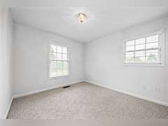 Lot 1: 1 Ac with house