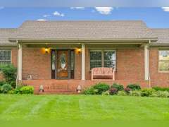 Lot 1: 1 Ac with house