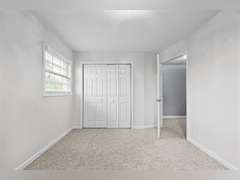 Lot 1: 1 Ac with house