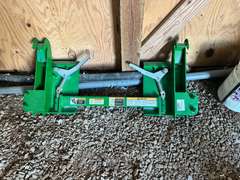25'   JD3046R with loader