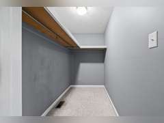 Lot 1: 1 Ac with house