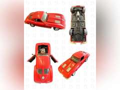 1:25 1992 Corvette Stingray Model Car, 1:24 1963 Chevrolet Corvette Red Stingray Model Car, 1:25 Dar
