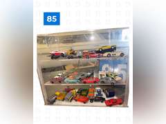 Misc Vintage Hot Wheels and Spoontiques Inc Display Case
