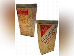 Vintage Kitchen Containers & Accessories