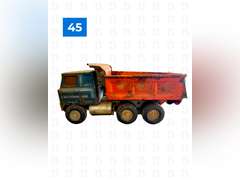 Vintage 1970s ERTL Hydraulic Dump Truck