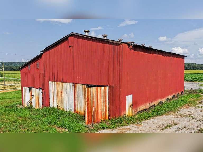 Tract 4: 1.28+/- Ac