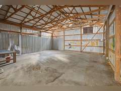 Tract 4: 1.28+/- Ac