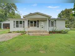 Tract 1: Home on 1.17+/- Ac