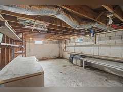 27 Clark School Rd