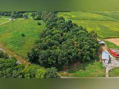 Tract 2: 2.693+/- Ac