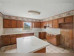 27 Clark School Rd