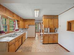 Tract 1: Home on 1.17+/- Ac