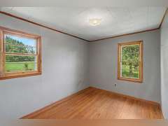 Tract 1: Home on 1.17+/- Ac